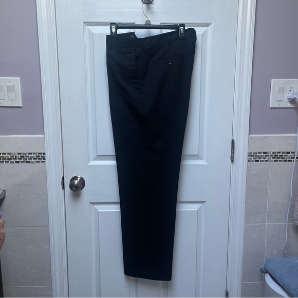 Men’s Dress Pants Bundle - Picture 2 of 9